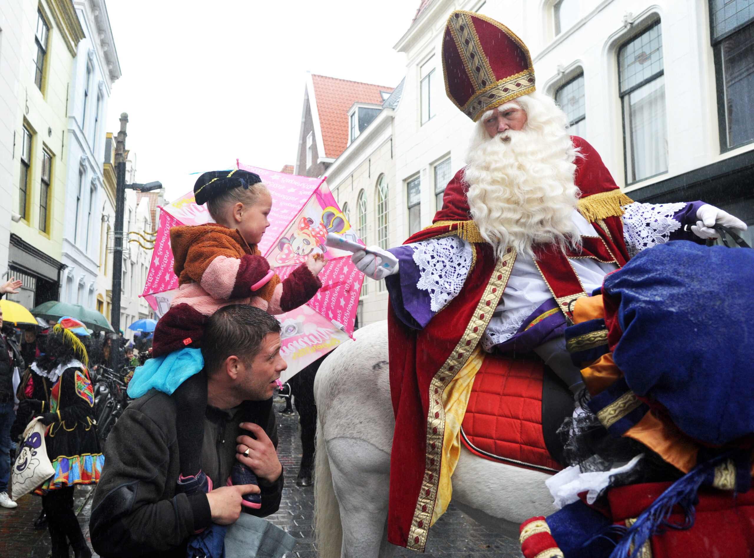 Zie ginds komt de stoomboot: Op deze data komt de pakjesboot in 2023 aan in Vlissingen en Oost-Soubu