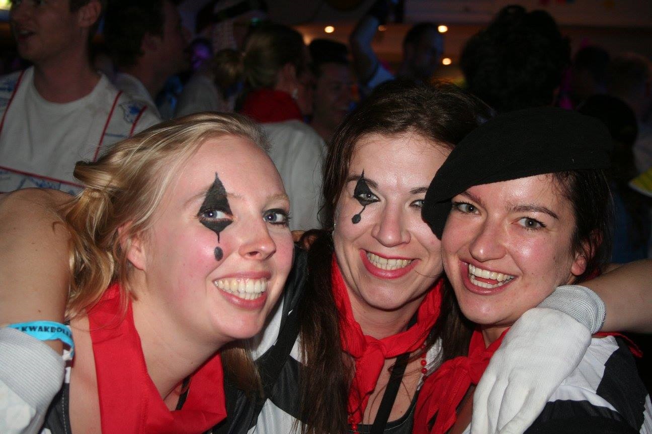 Carnaval leutbunker Dezibel Harmelen Kwakbollenpoel