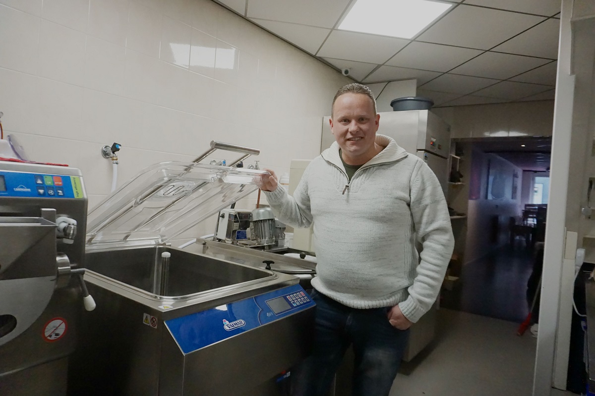 Ruud: 'Als ik op vakantie ben, dan moet ik gewoon bij een ijssalon naar binnen' - indebuurt