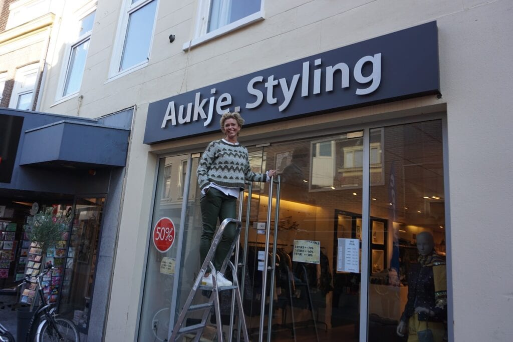 Aukje voornaam op gevel