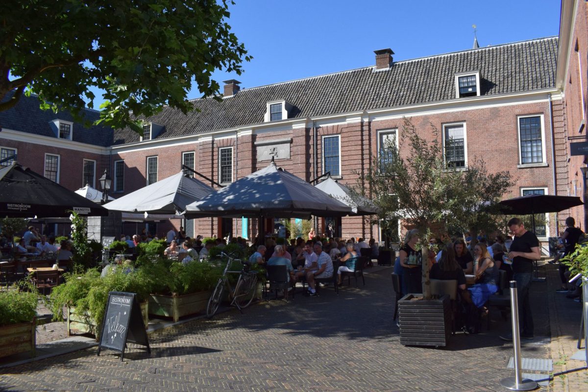 Terras Kazerneplein Woerden Bistronoom Bij Petrus