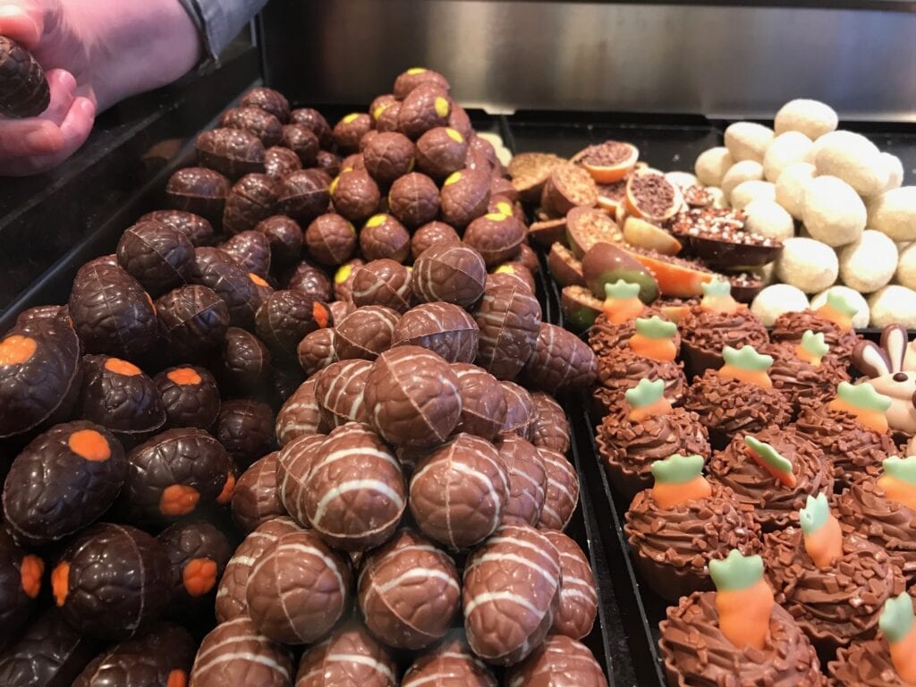 Van gintonic tot frambooscheesecake; dit zijn de (te) gekste paaseismaken 2019 in Woerden