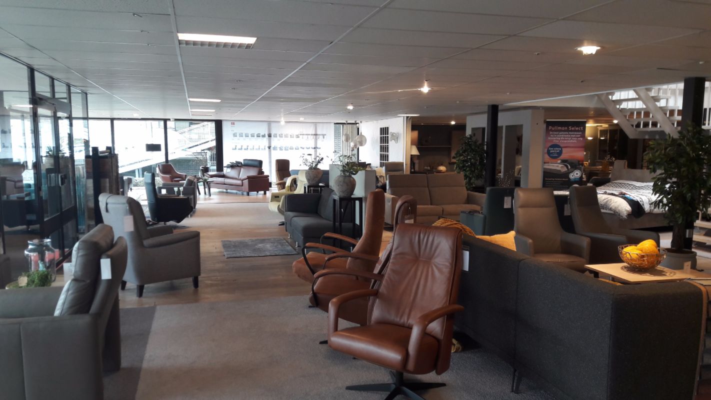 woonwinkel 100 jaar osim