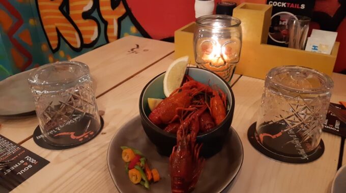 amerikaanse rivierkreeft eten