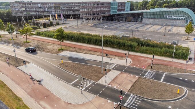 Steinhagenseweg oversteek verkeerslichten snellerpoort