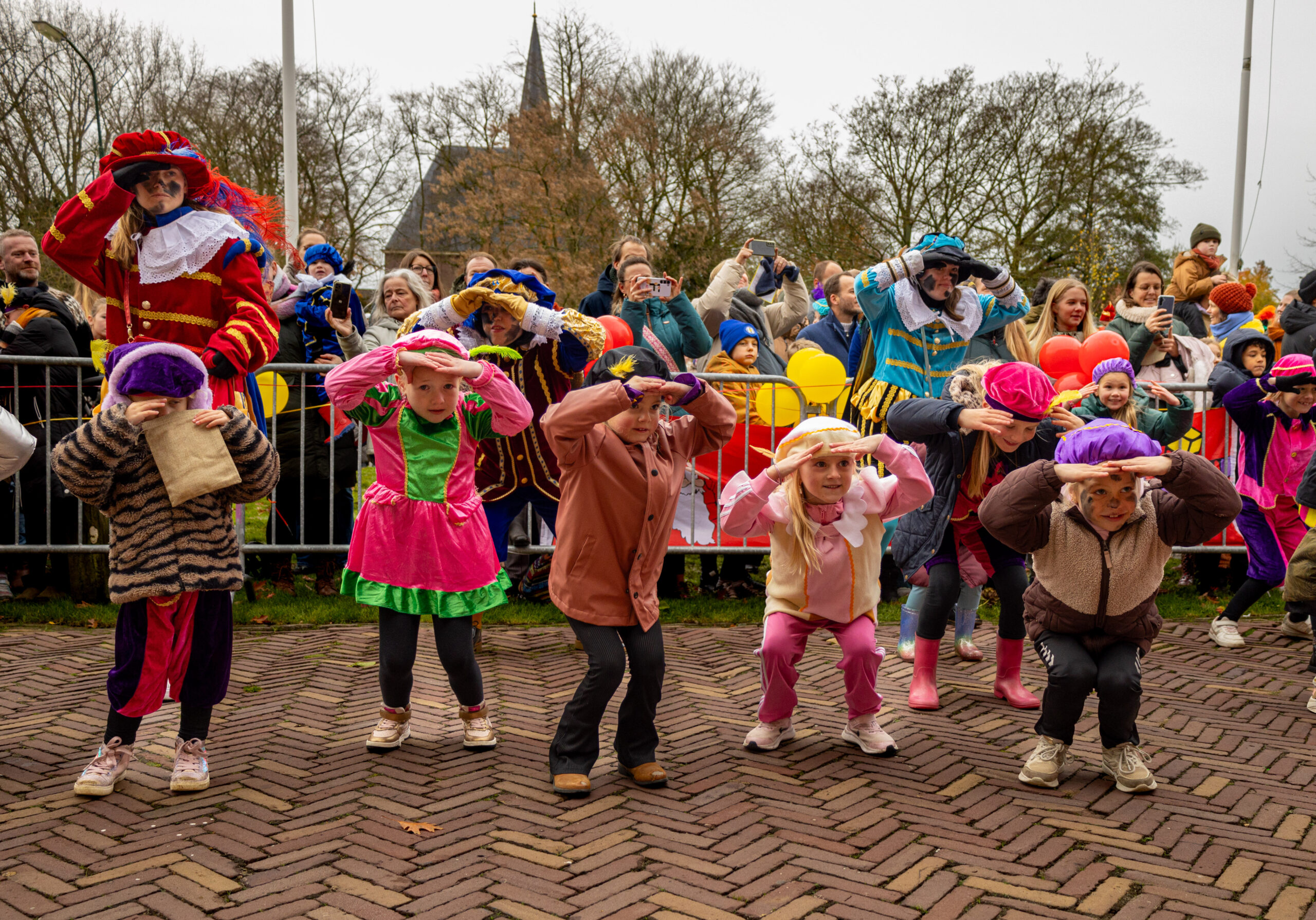 Sinterklaasintocht in Kamerik: dit is er te doen