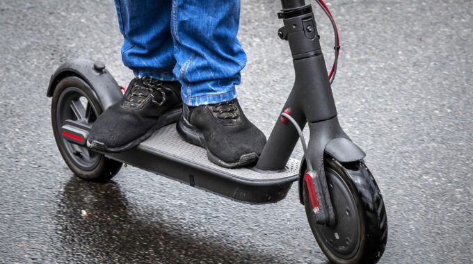 Elektrische step Zoetermeer