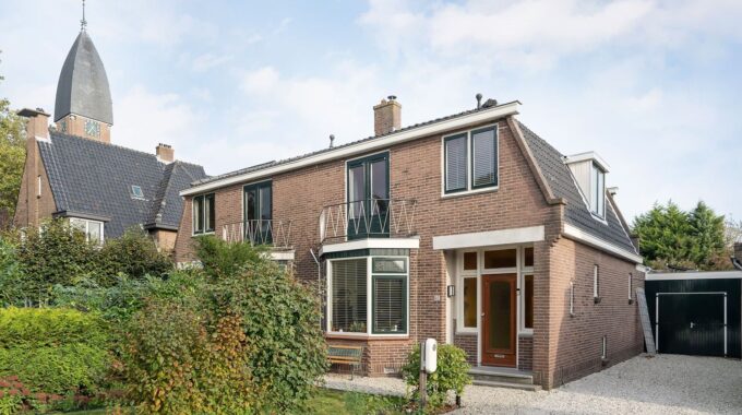 De Makelaars Eerste Stationsstraat 92