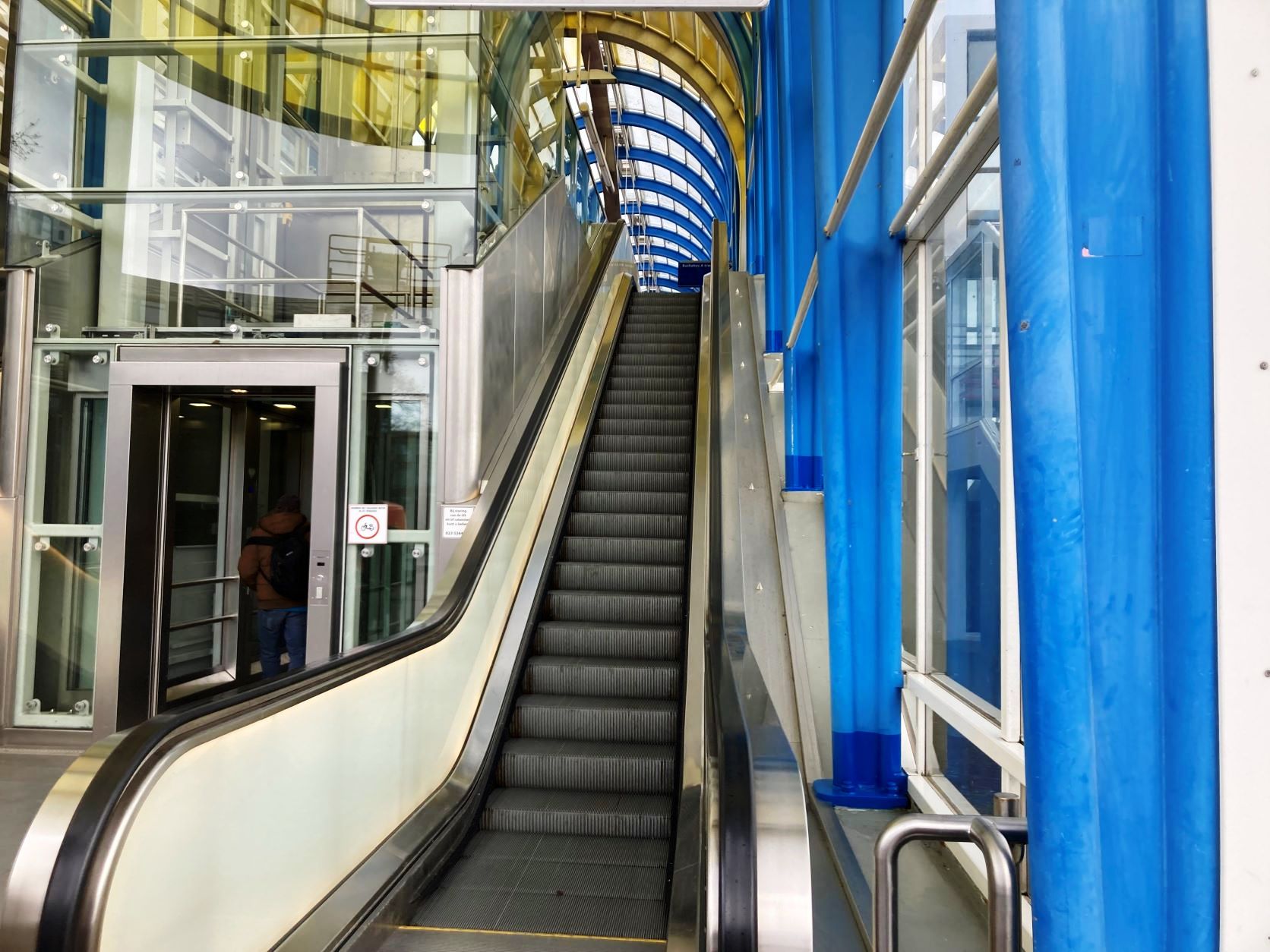 Roltrappen Roltrappen Villa Arena Amsterdam | ROB TER BEKKE FOTOGRAFIE