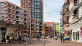 Winkelcentrum Oosterheem zomerfoto