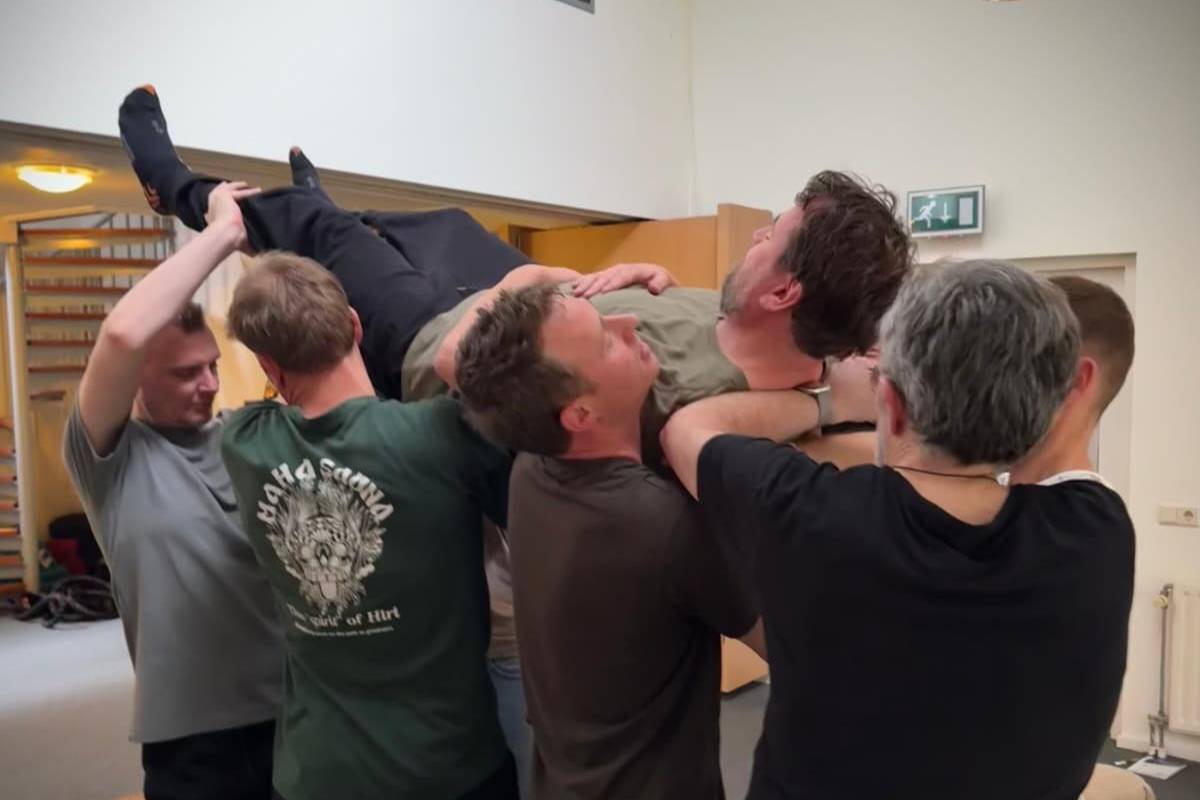 Alle ballen verzamelen! Hier in Zoetermeer vier je Mannendag