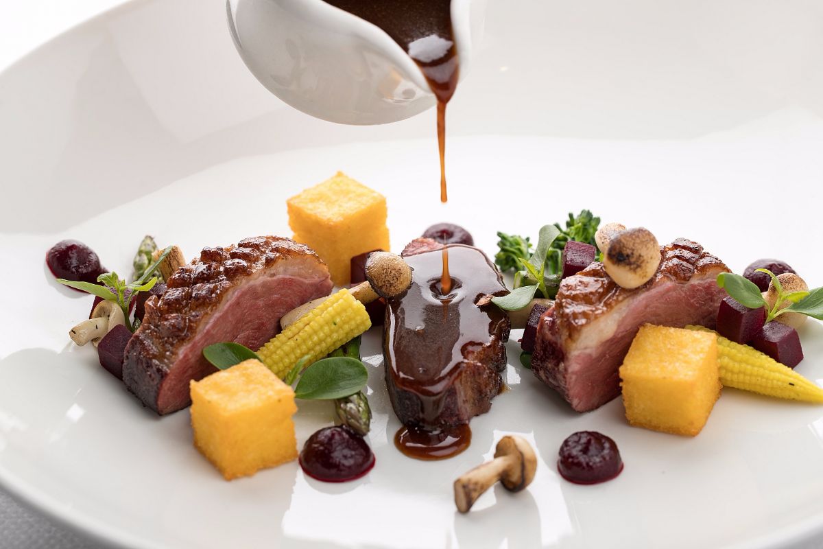 wientjesgebakkeneendenborstmettruffelsausenpolenta-lr1
