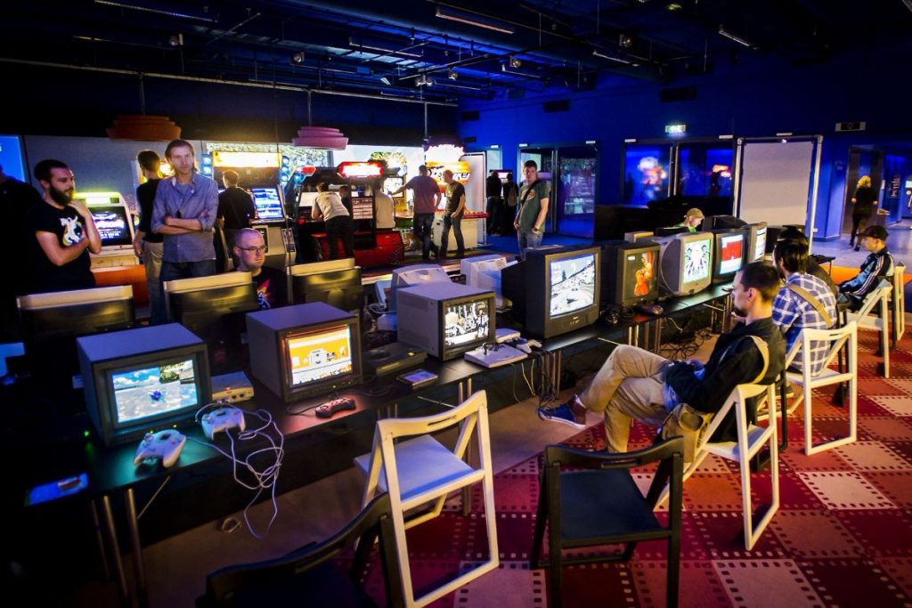 Nostalgie met Super Mario retro gamebeurs in Zwolle indebuurt Zwolle