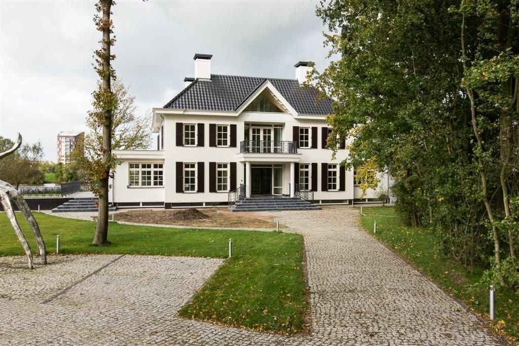 Waterspektakel! 5 x Zwolse huizen die te koop staan met jacuzzi of