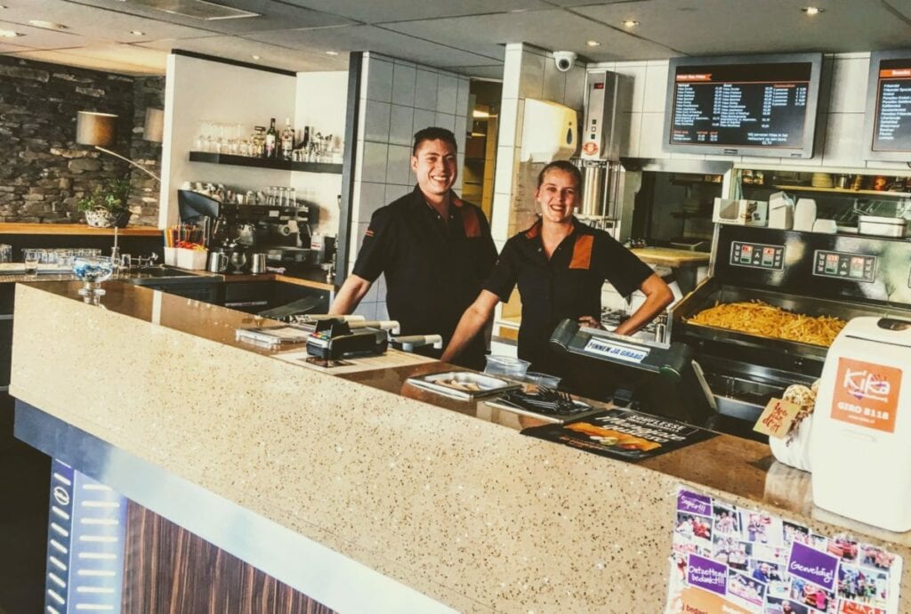 De beste snackbar van Zwolle dit is jullie top 7 indebuurt Zwolle